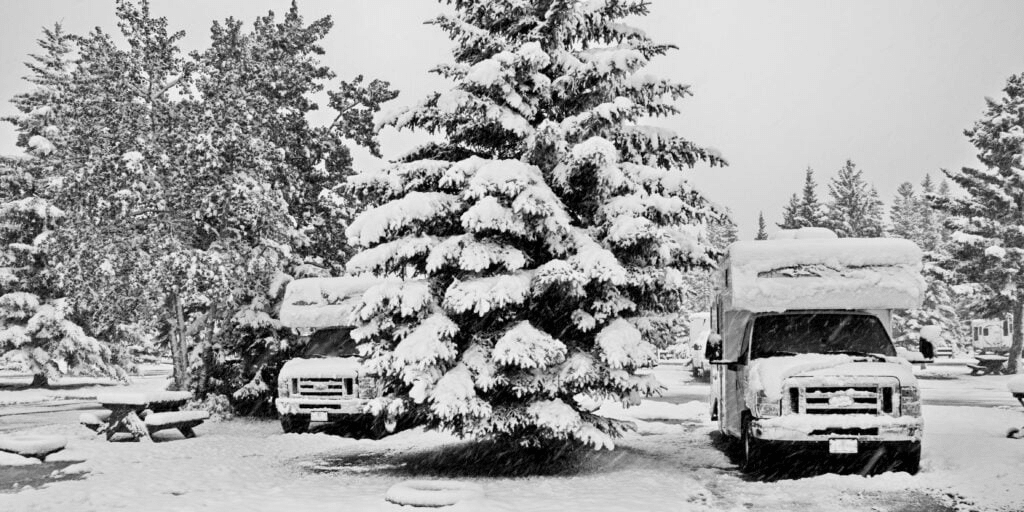 Winter is Coming: Don’t Forget to “Winterize” Your Awning!-How to Prepare Your RV Awning for a Smooth Winter Season - AWNLUX