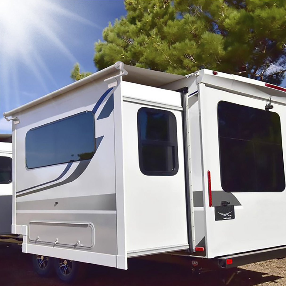 AWNLUX RV Slide Out Awning - AWNLUX AWNLUX rv slide topper awning kit includes rv brackets, Rv roller tube, rv fabric, all hardare, screws, etc.